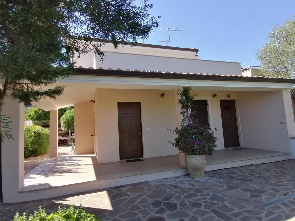 Casa Vacanze Villa Rosa 卡拉古诺内 外观 照片
