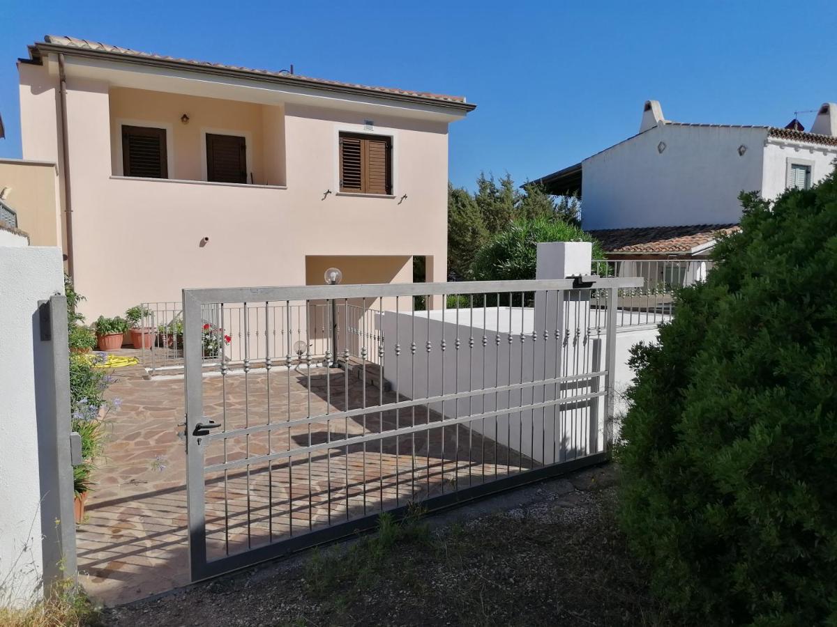 Casa Vacanze Villa Rosa 卡拉古诺内 外观 照片